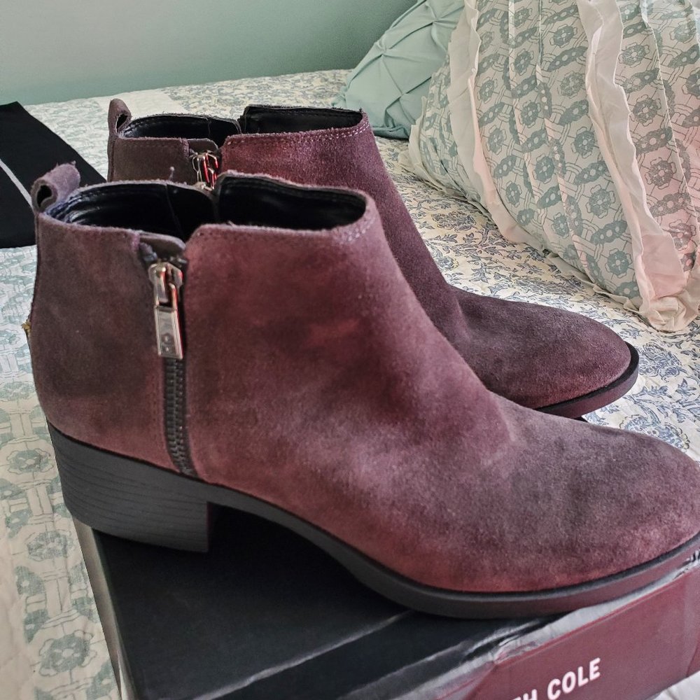 Kenneth Cole Laney Suede Asphalt Ankle Boots 8M NIB